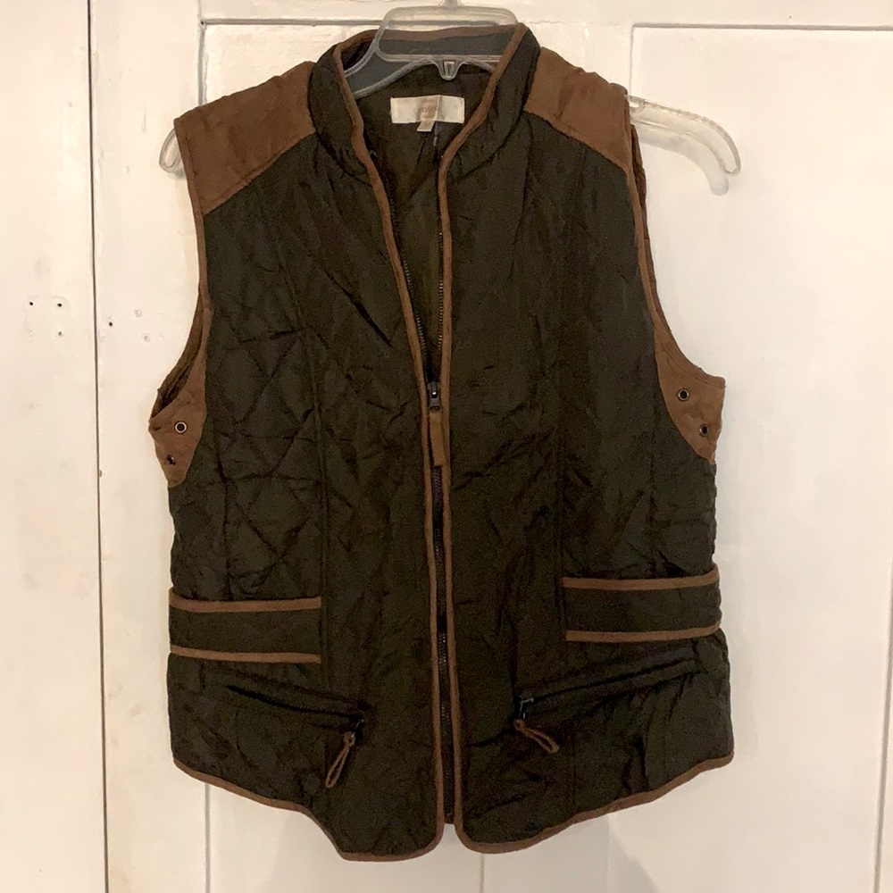 Light weight vest